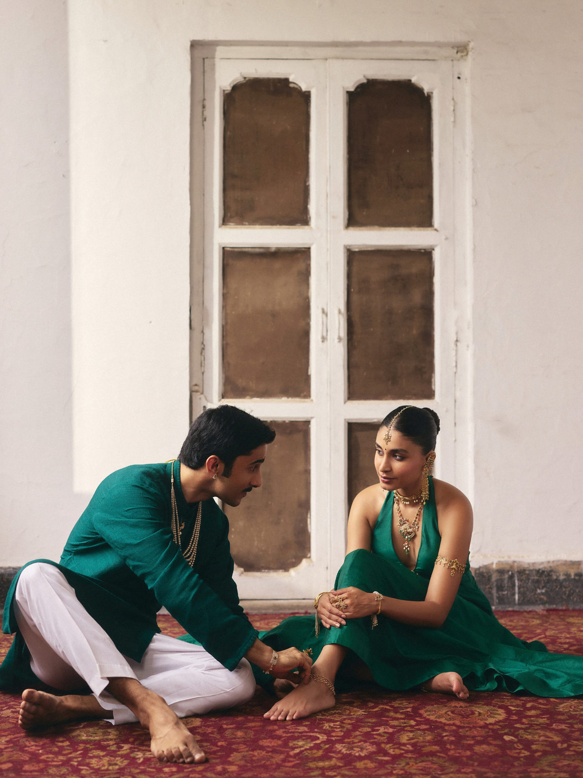 AMARA — EMERALD SILK DRESS