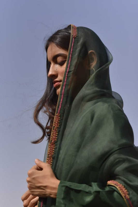 Dua Sharara set