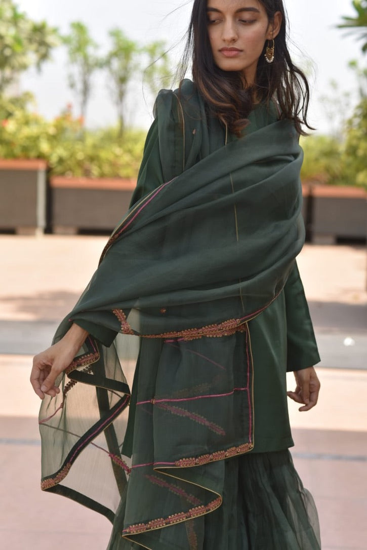 Dua Sharara set