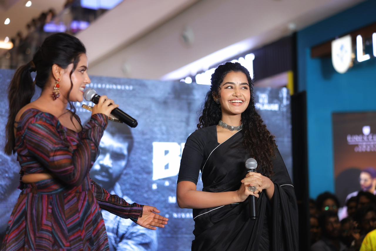 IDA SAREE - BLACK (Anupama Parameshwaran)