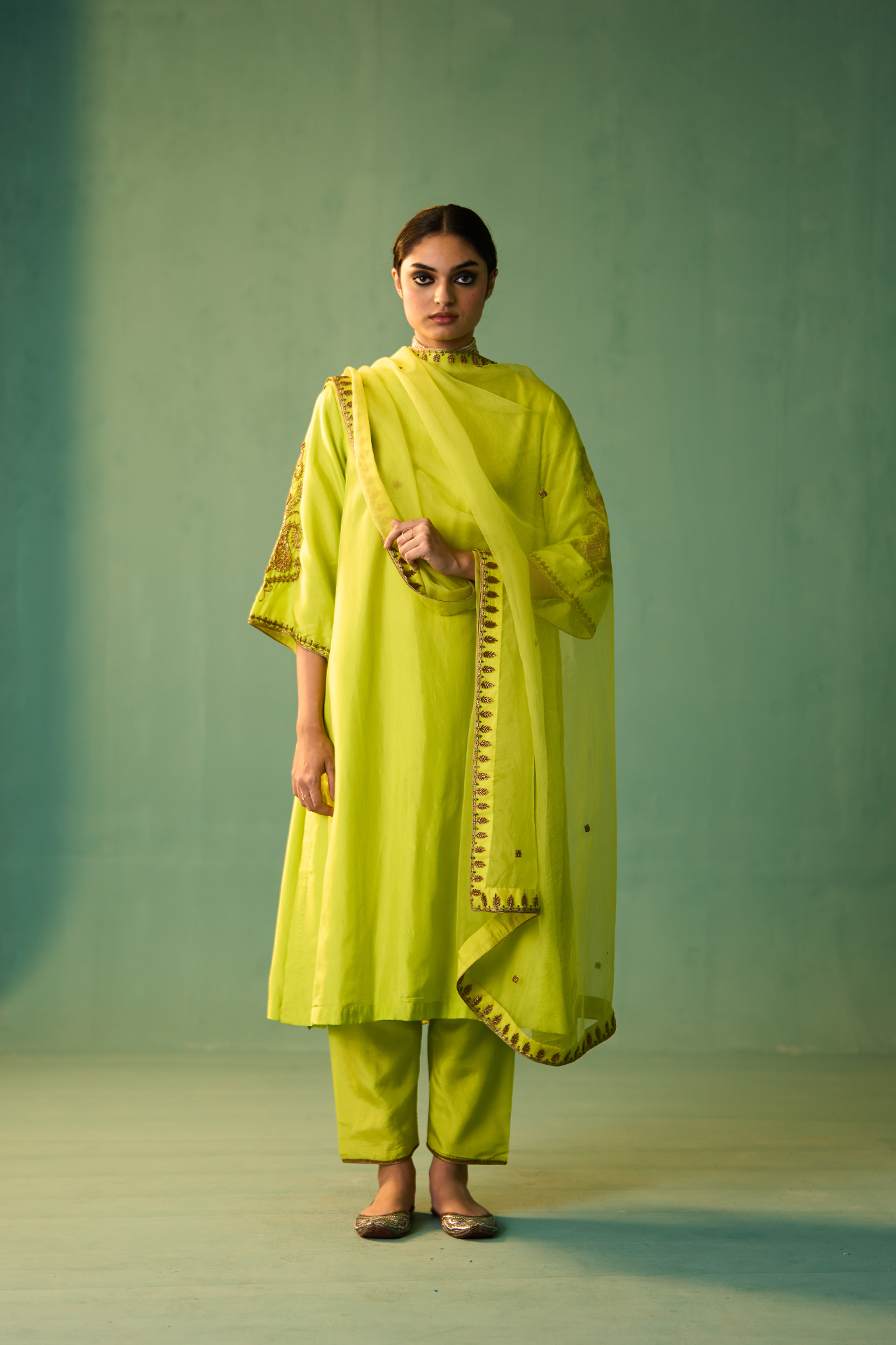 Nadia Kurta Set