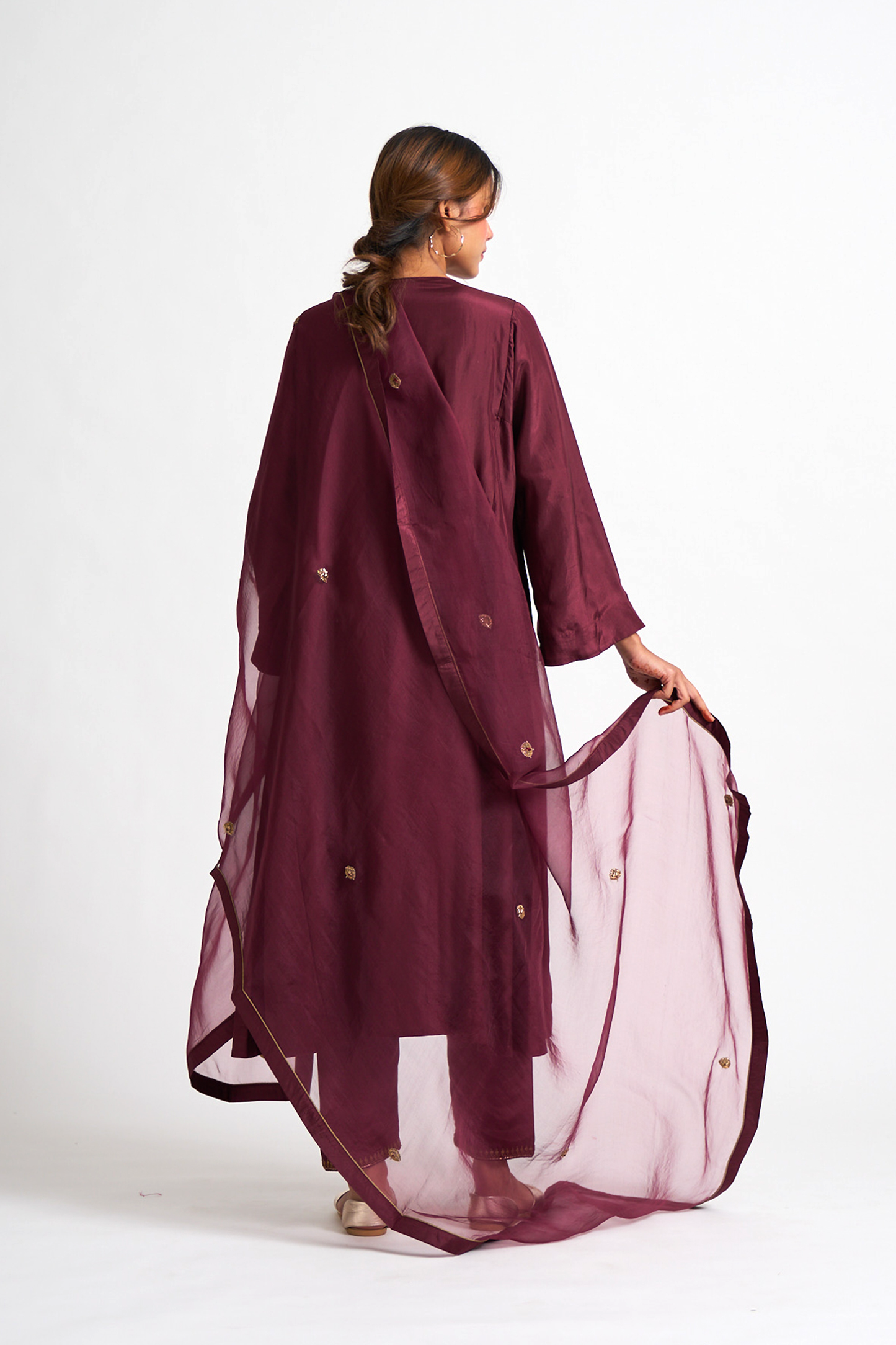 Qainaat kurta set