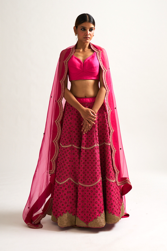 Sifat Lehenga set