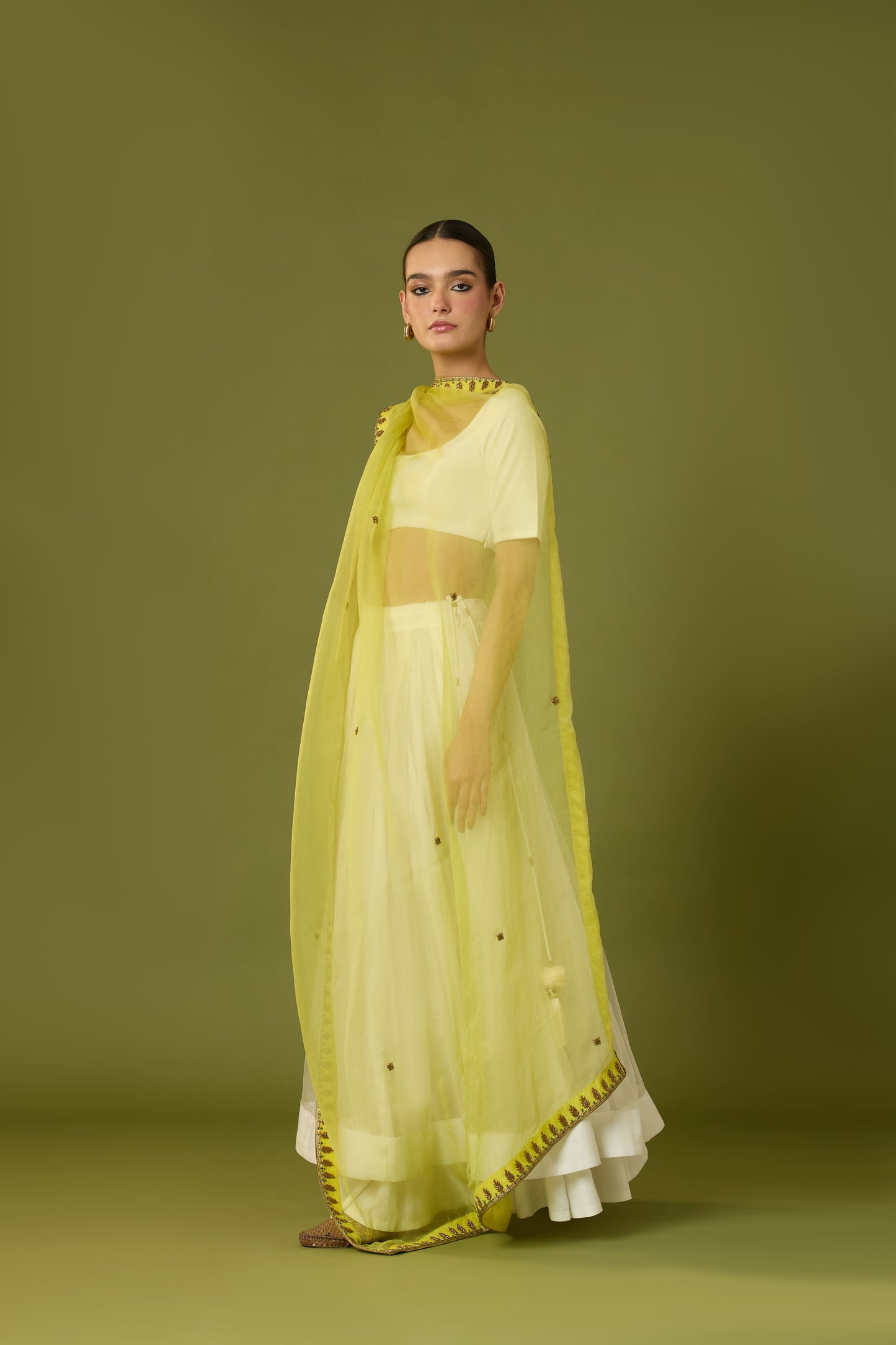 Noor Bahâr Ivory Double Layered Lehenga & Kiara Dupatta