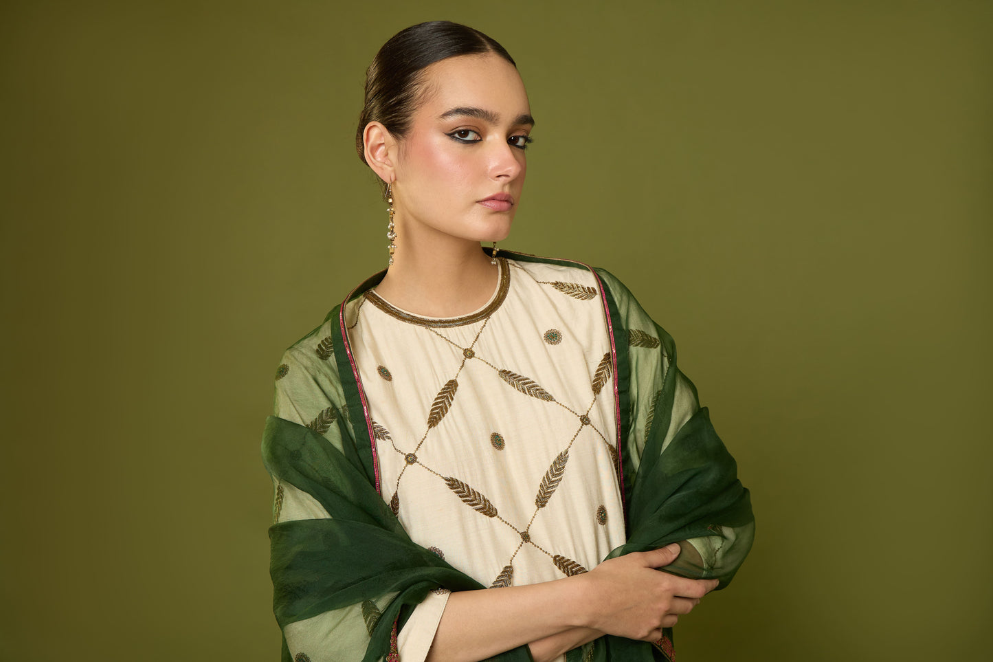 Zareen Rekha - Ivory Kurta & Pant with Olive Dupatta