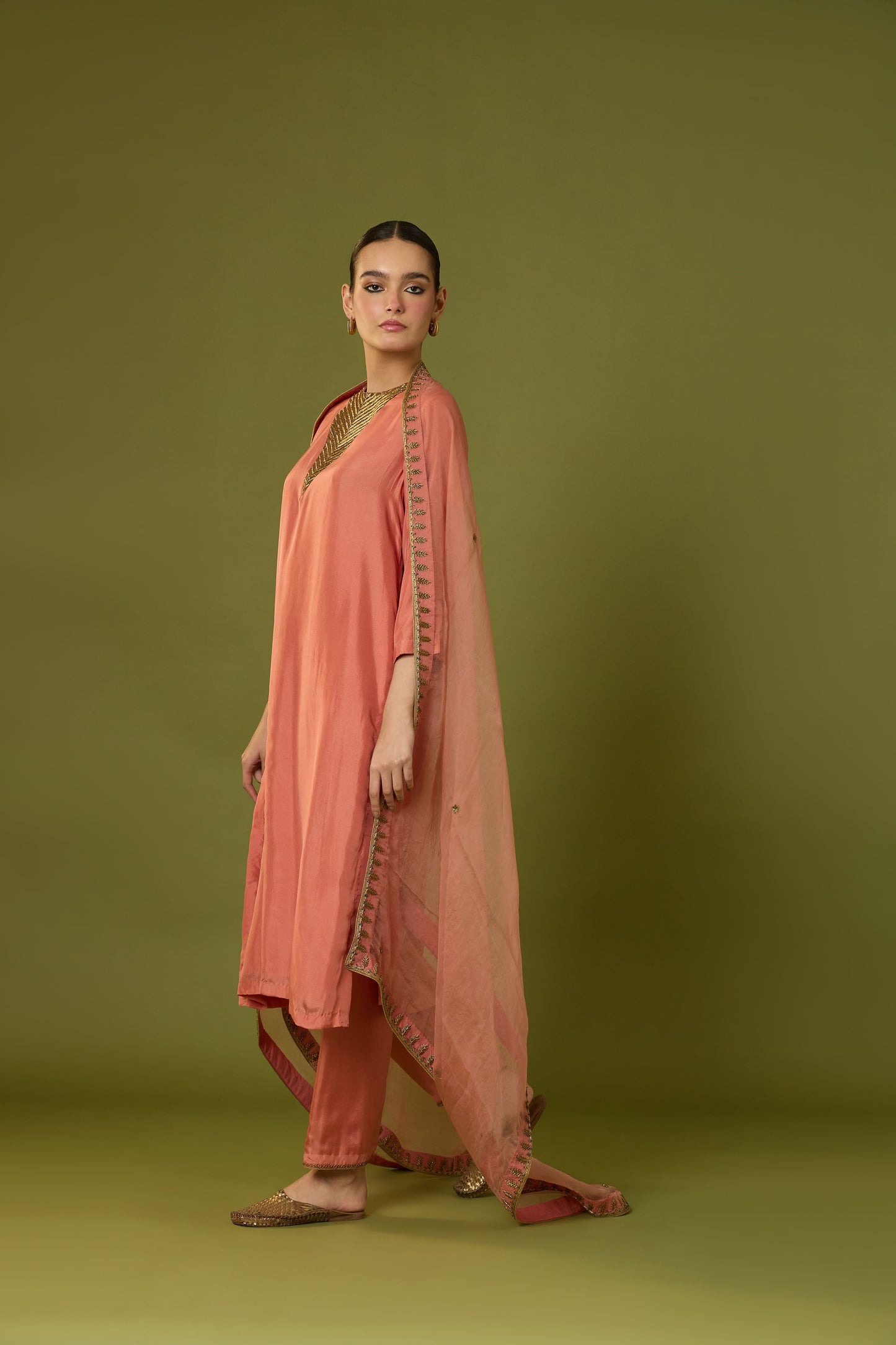 Heer Kurta & Pant with Kiara Dupatta