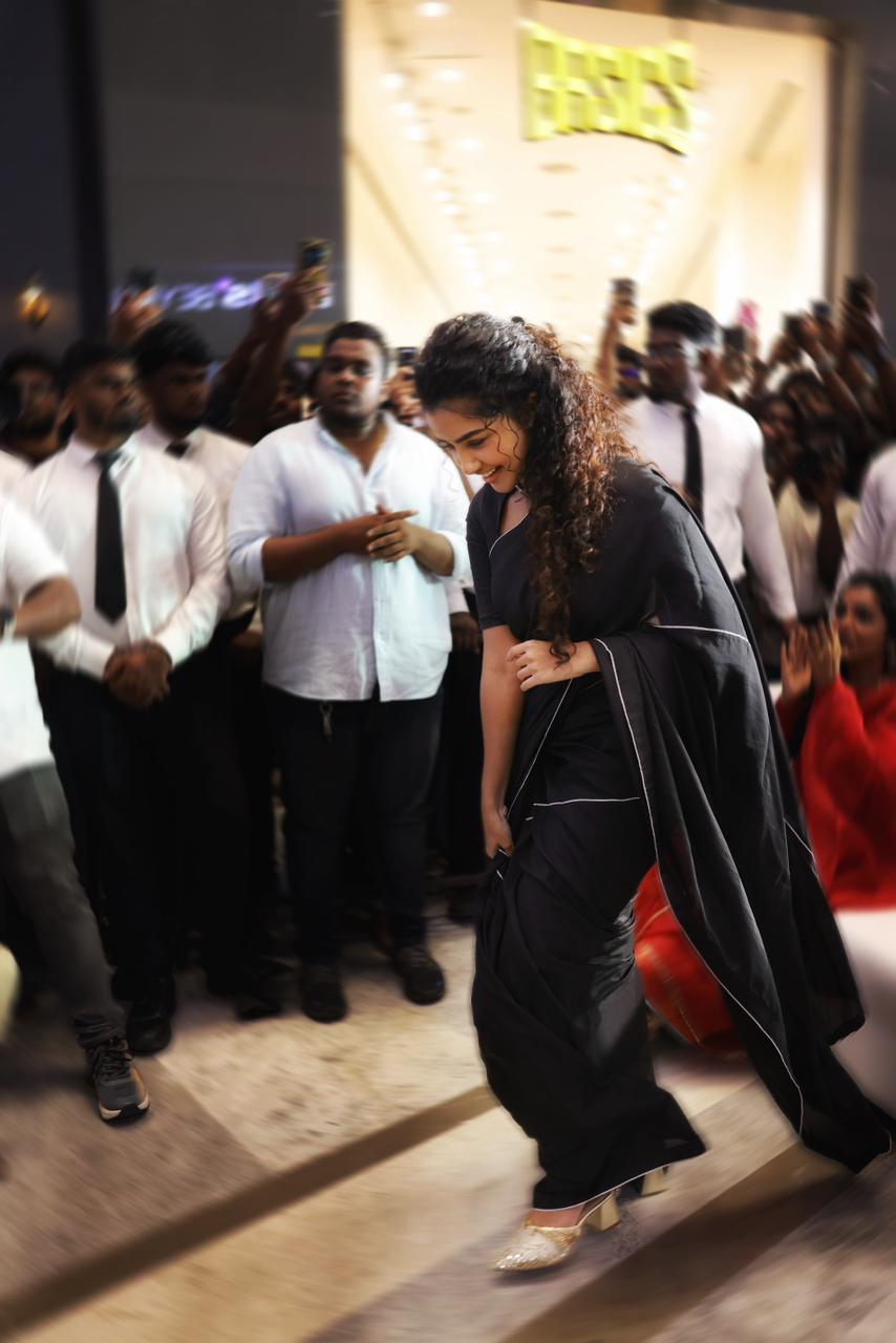 IDA SAREE - BLACK (Anupama Parameshwaran)